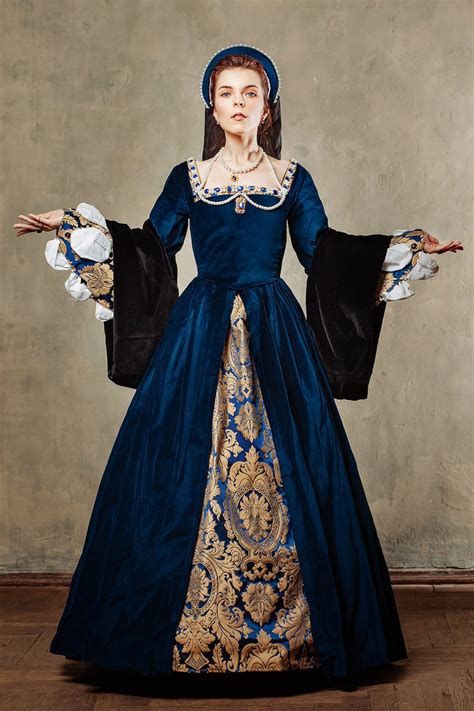 tudor women clothing|16th century costumes for women.